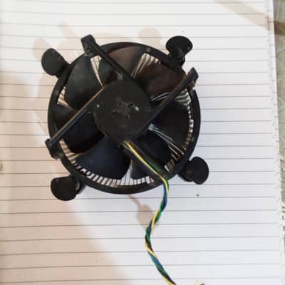 Intel stock fan 7/10 condition
