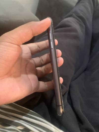 Apple iPhone 11 JV PTA 64GB