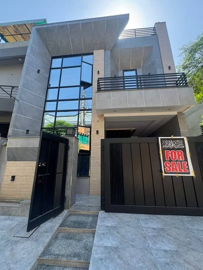 5 Marla Luxery Ultra Modern Style Double Storey House Available For Sale