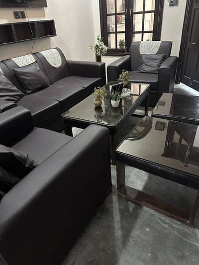 5 Seater home Used Leather Sofa Set with Tables Excellent Condition