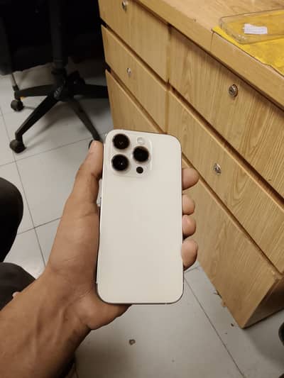 Apple iPhone 14 Pro