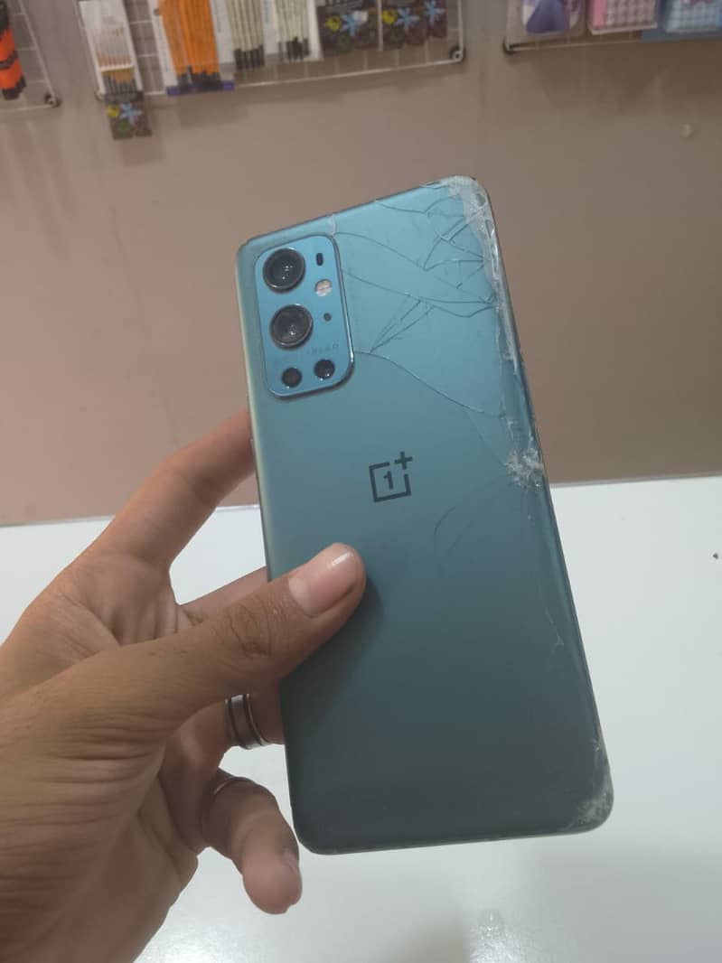 One Plus 9 Pro 4