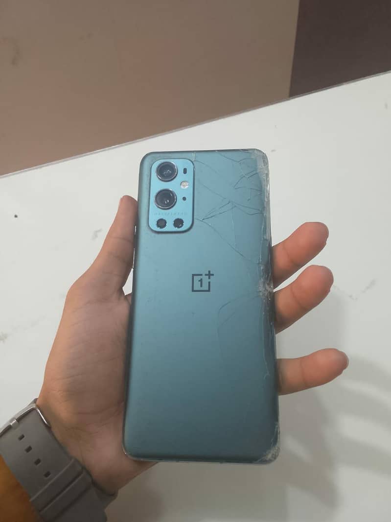 One Plus 9 Pro 8