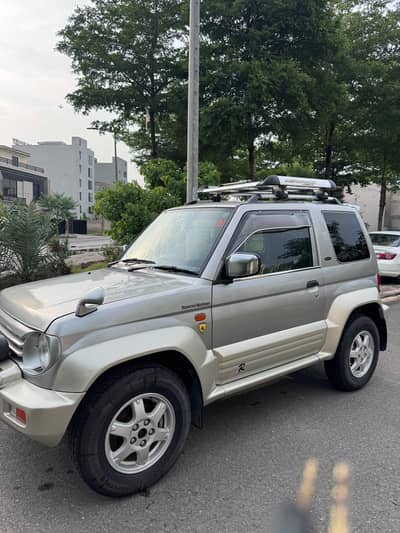 Mitsubishi Pajero Mini 1997