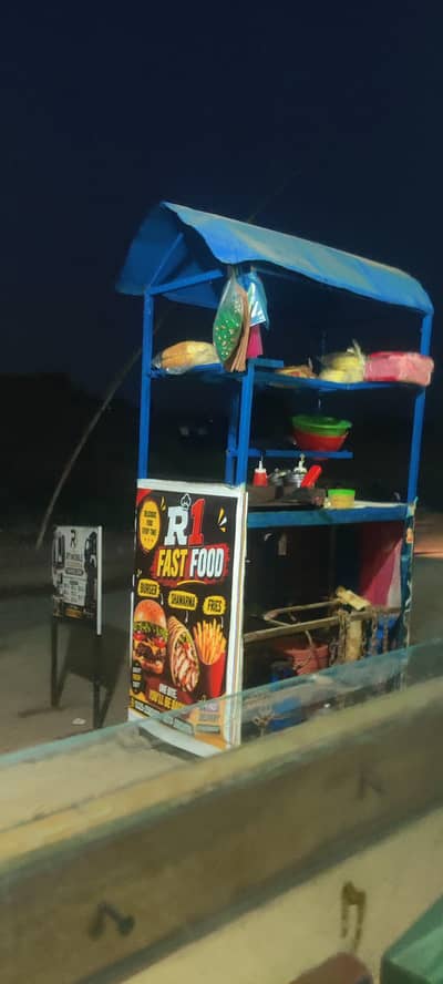 shawarma stall k liye larka chahiye