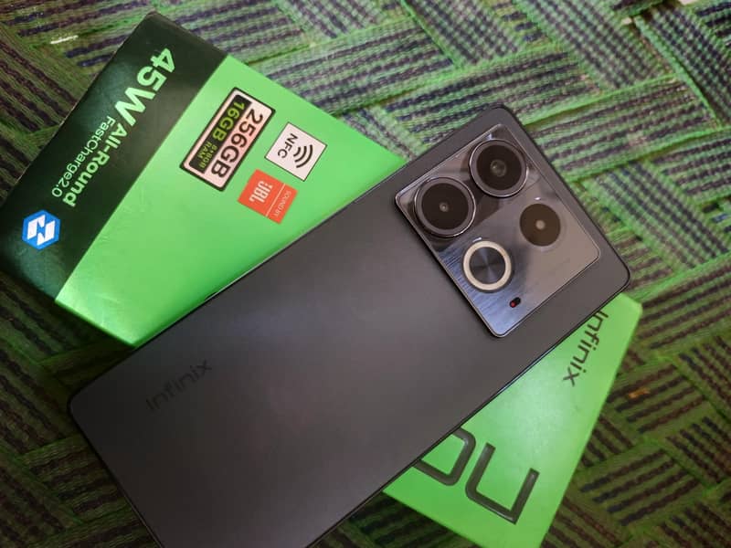 Infinix Note 40 0