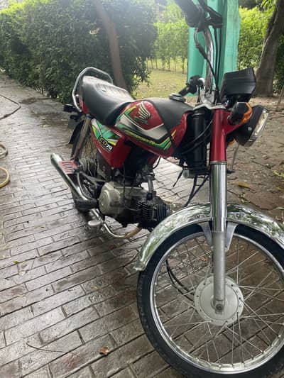 Honda 70 2009 model in very good condition for sale