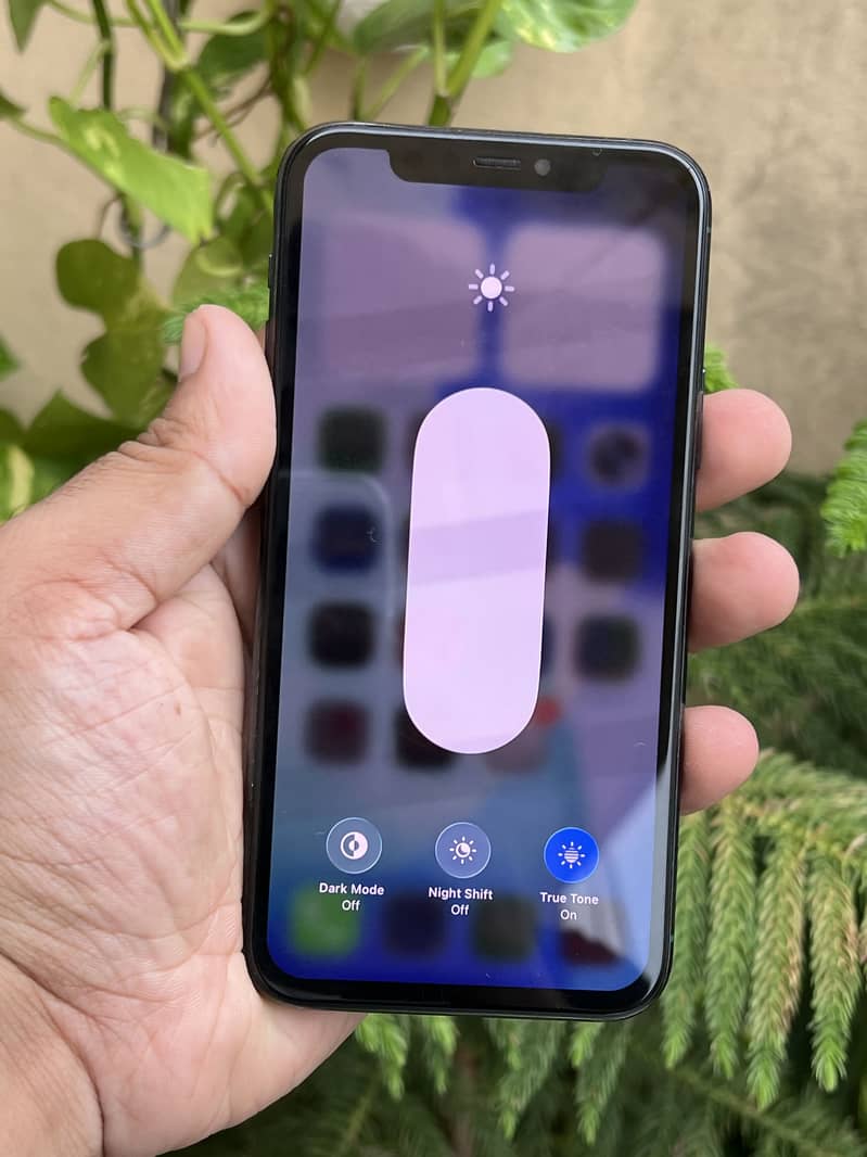 Apple iPhone 11 Pro 8