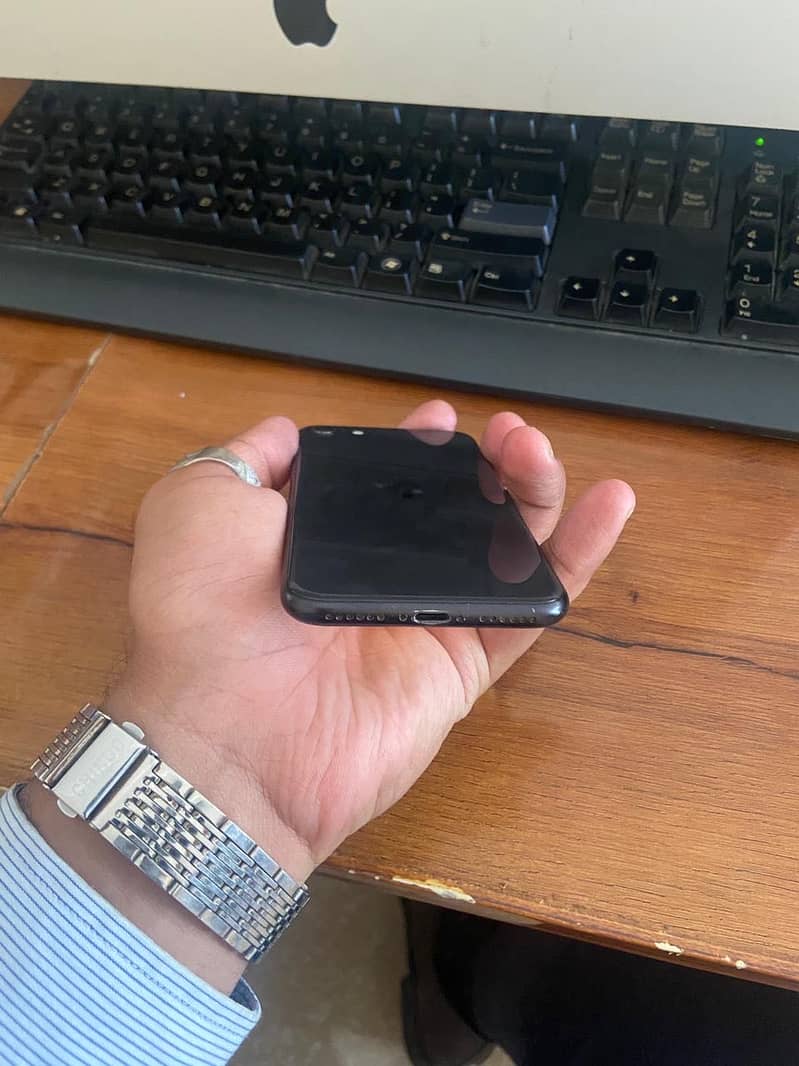 Apple iPhone SE 1