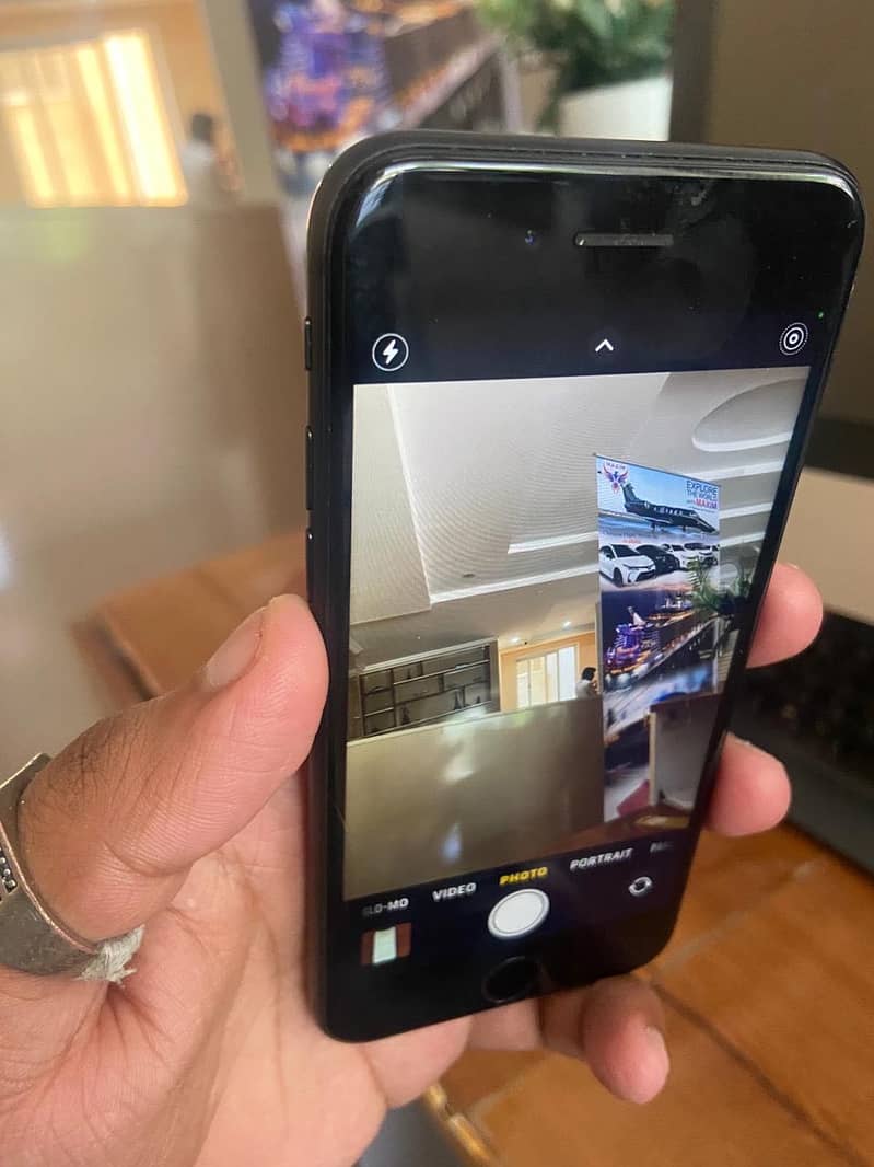 Apple iPhone SE 2
