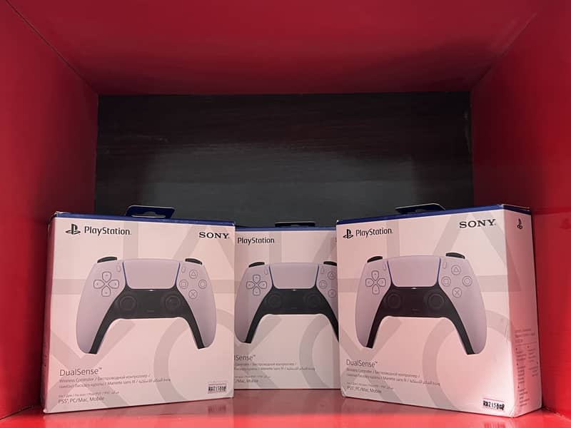 *PS5Controller Box Packed* 0