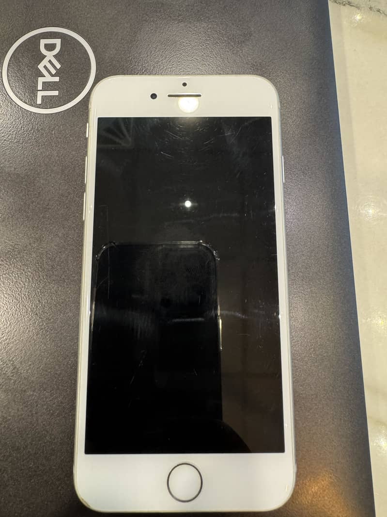 Apple iPhone 8 1