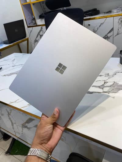 Microsoft Surface Laptop 3 – Core i5 10th Gen 