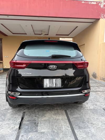 KIA Sportage AWD 2023 | Low Mileage | Genuine | Kia Maintained