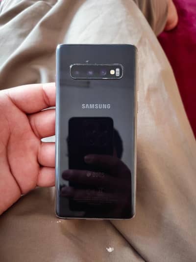 Samsung S10