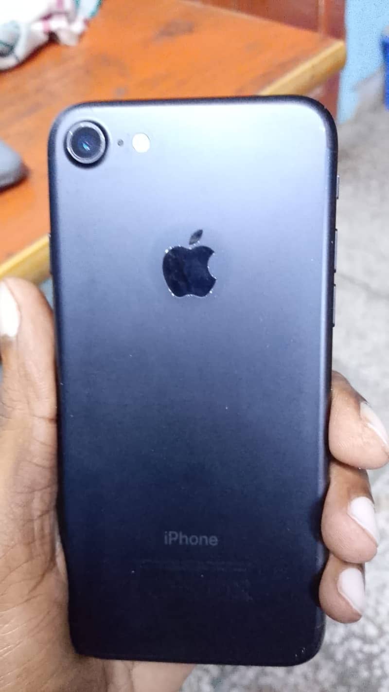 Apple iPhone 7 6