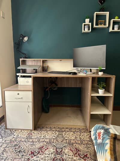 Work Table / Reception Counter Table
