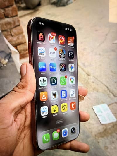 Apple iPhone 16 Pro Max