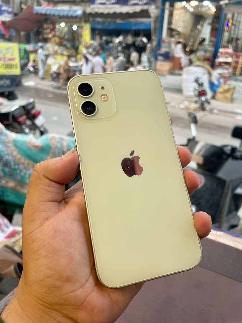 Iphone 12 2