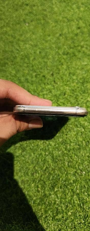 Apple iPhone X 7