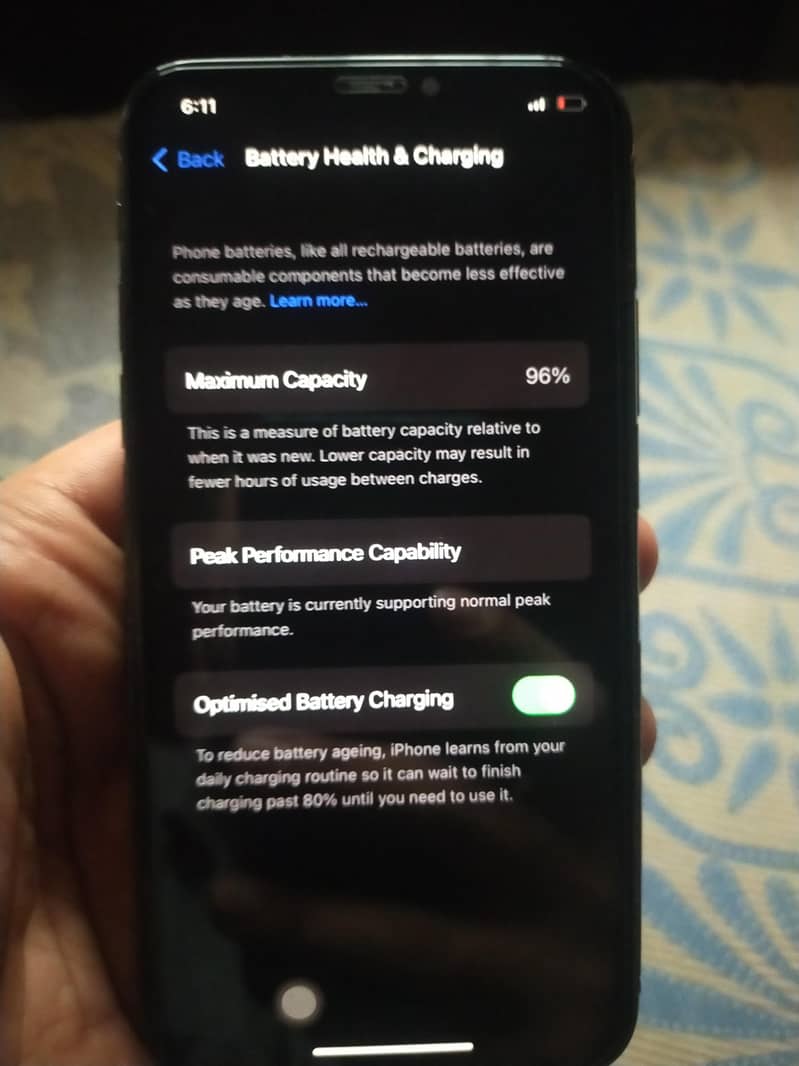 Apple iPhone X 4