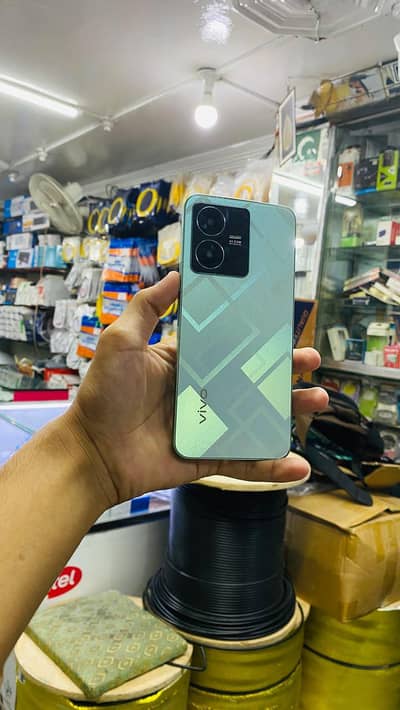 Vivo Y22