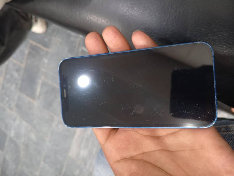 Apple iPhone 12 mini 6