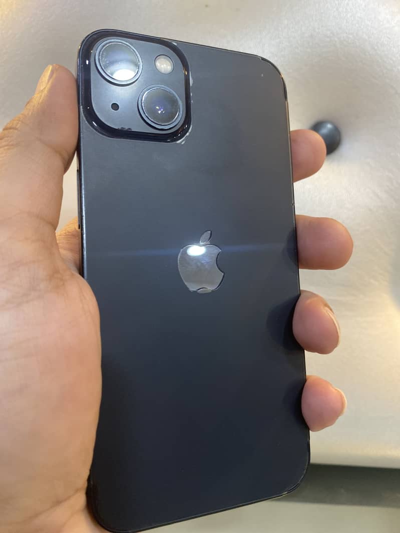 Apple iPhone 13 1