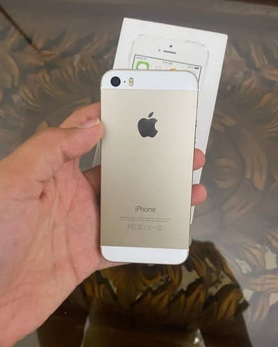 Apple iPhone 5s 64 GB PTA approved 03276839782 my WhatsApp number