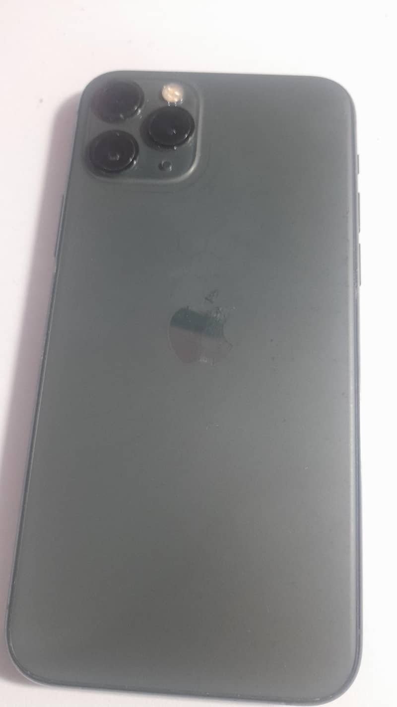Apple iPhone 11 Pro 4