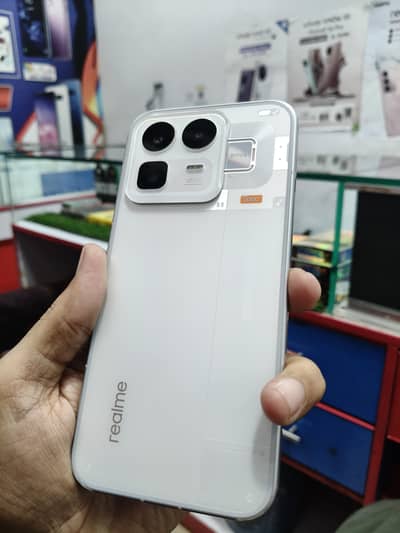 Realme NEO 8 . . 12/256 . . pta approve . . white 10/10.