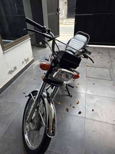 Original low mileage Honda 125