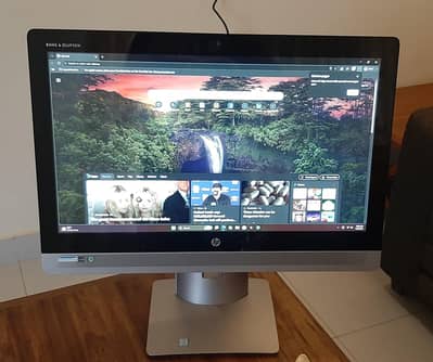 The HP EliteOne 800 G2 23-inch Touch All-in-One PC (Condition  10/10)