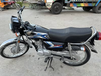 Honda cg 125 2024 model 2025 sticker total genuine no accident