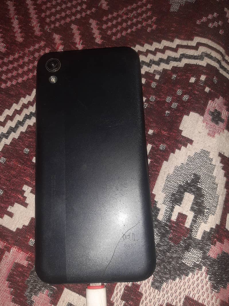 Huawei 8S 0