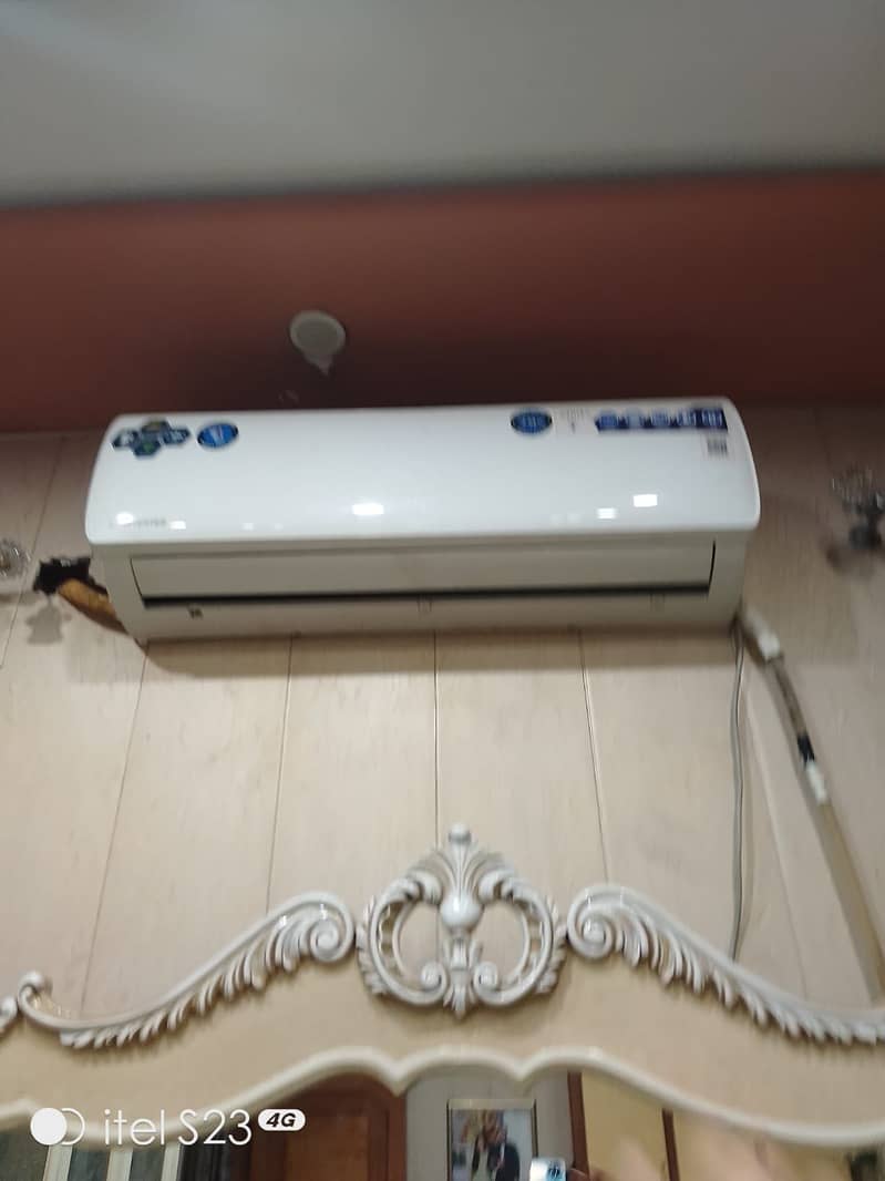 Chiq Ac  sim number 03086567273 3