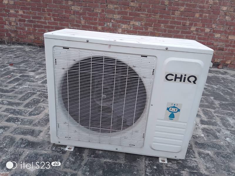 Chiq Ac  sim number 03086567273 6