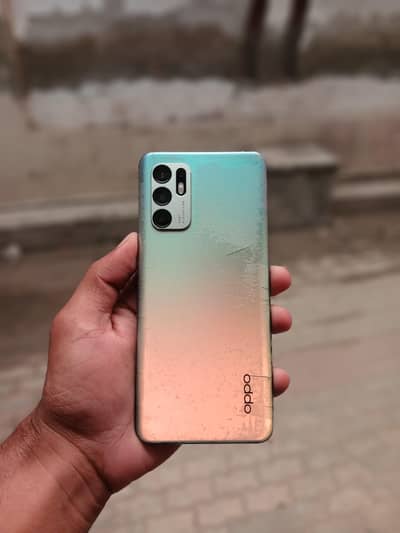 OPPO Reno6
