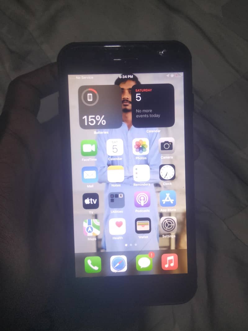 Apple iPhone 7 Plus 1