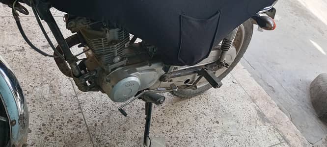 United 125