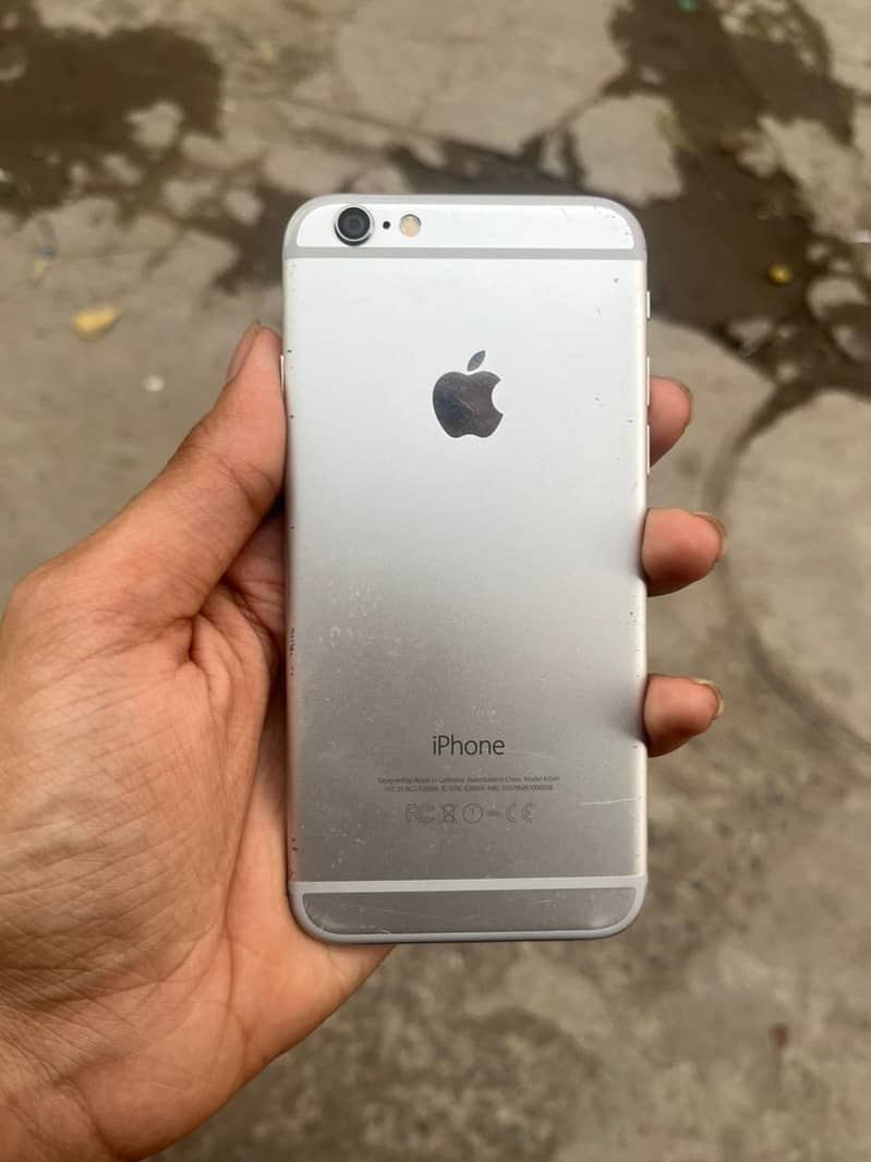 Apple iPhone 6 4