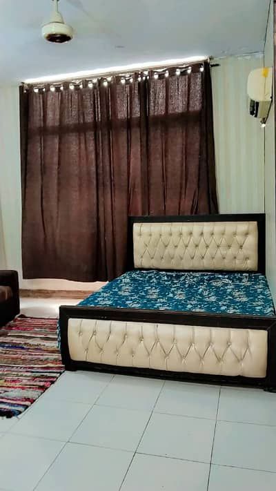 1 BED FURNISHED FLAT FOR RENT IN ALLAMA IQBAL TOWN