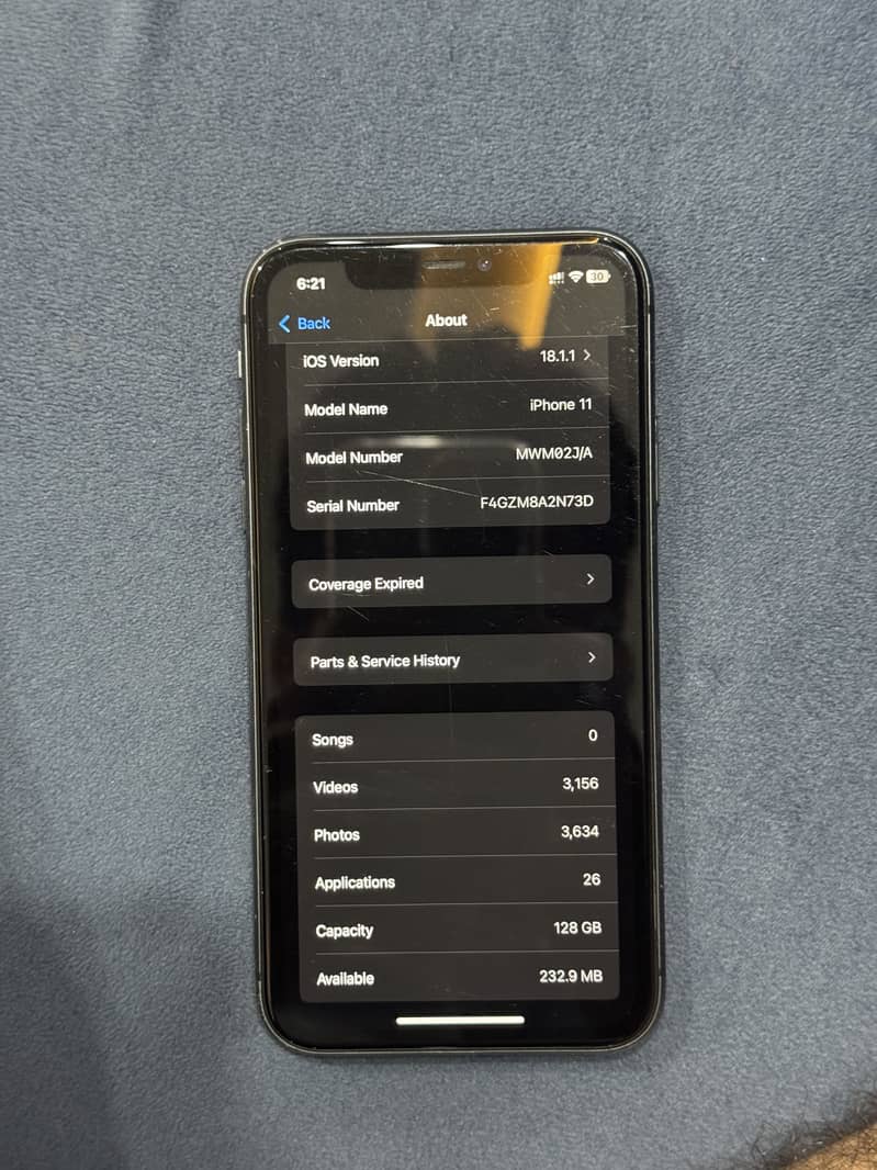 Apple iPhone 11 4