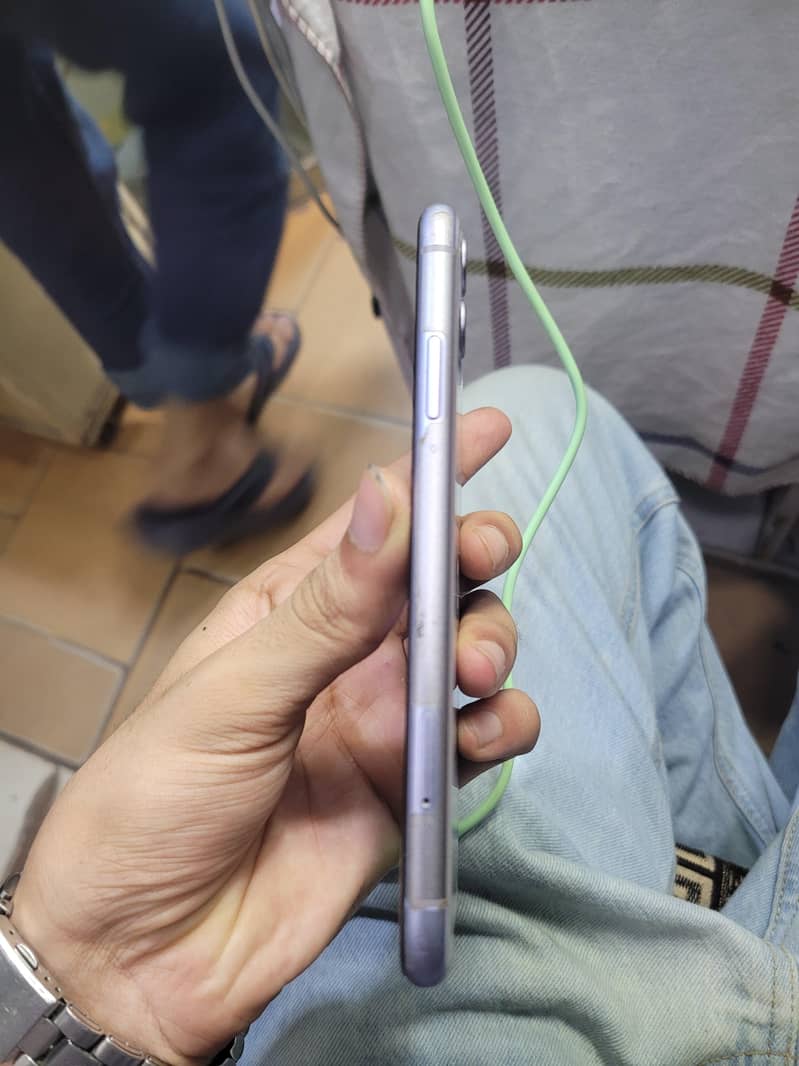 Apple iPhone 11 1