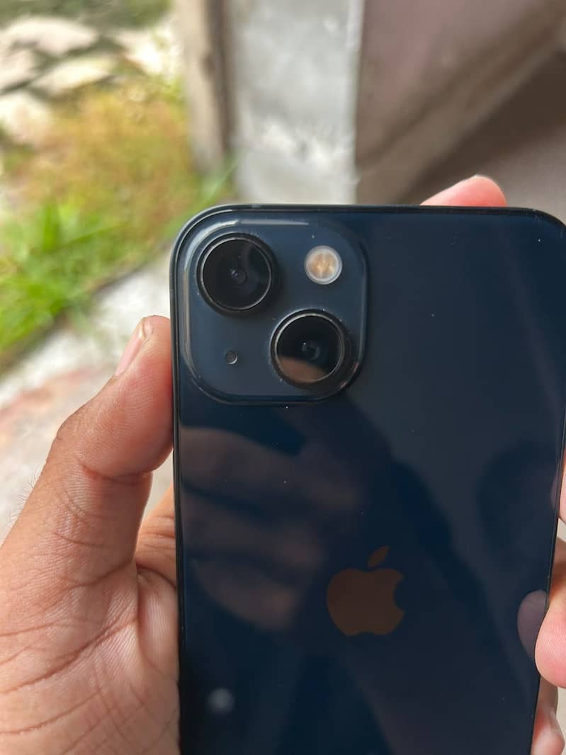 Apple iPhone 13 3