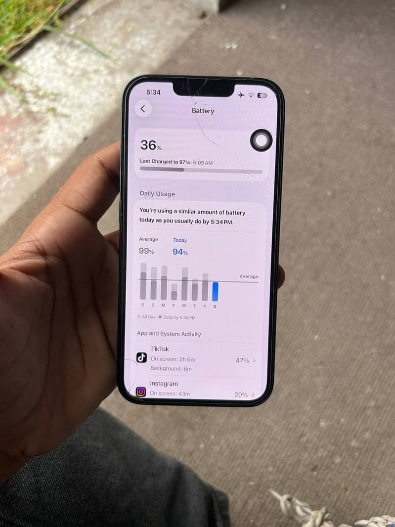 Apple iPhone 13 7
