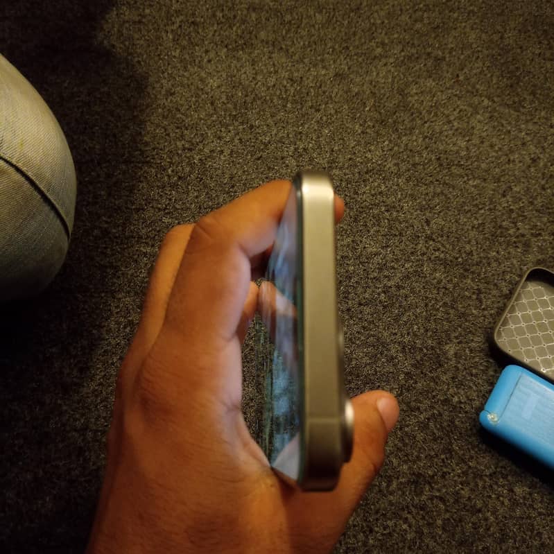 Iphone 15 pro mx 3