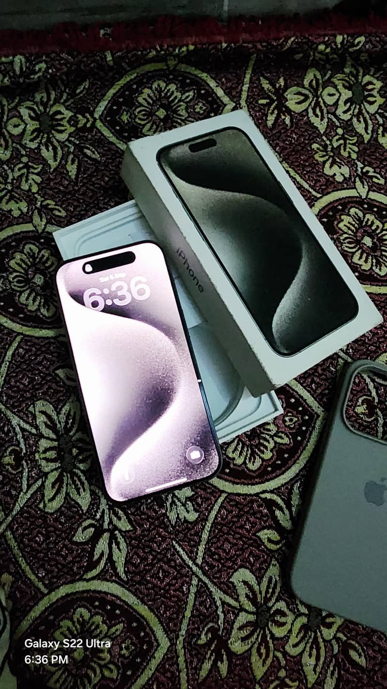 Apple iPhone 15 Pro 2
