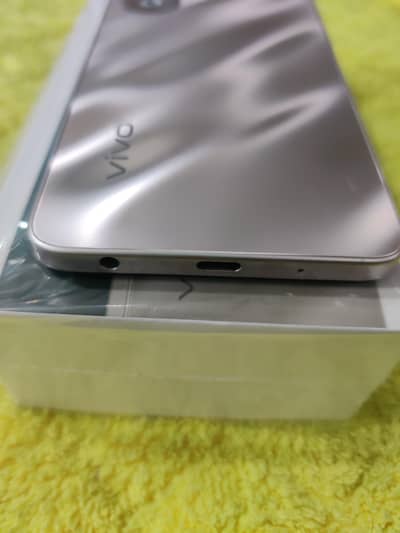 Vivo Y04