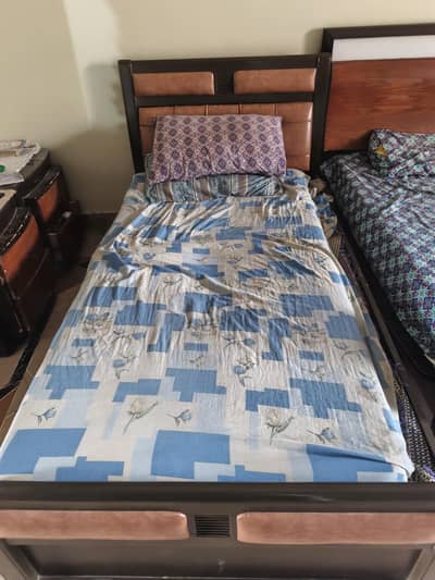 SINGLE BED
